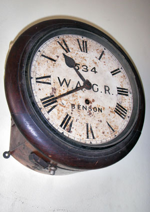 clock repairs in western australia